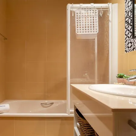Apartment Sunny Beachside Escape By Host Wise